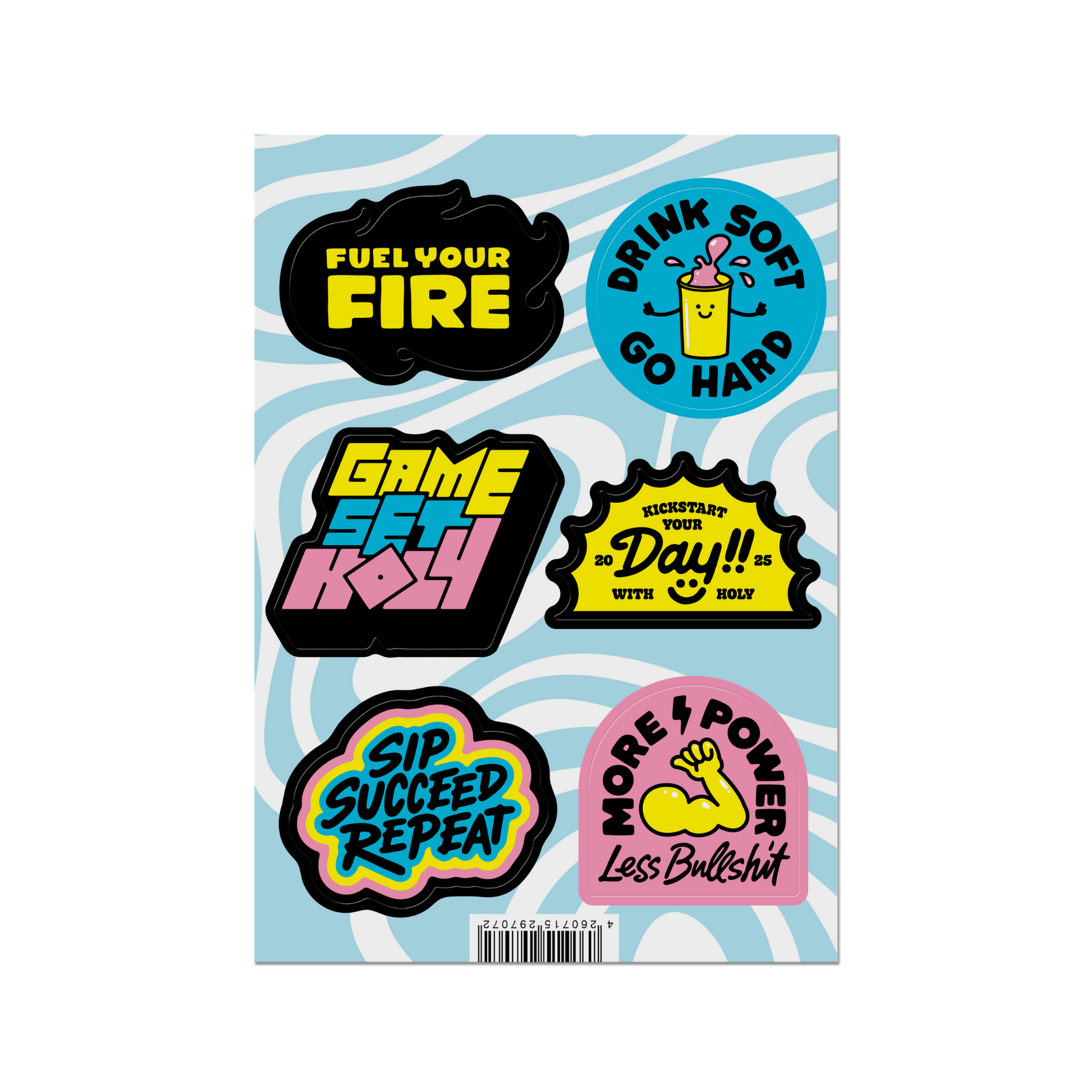 Sechs bunte Aufkleber mit den Slogans "Fuel Your Fire", "Drink Soft Go Hard", "Game Set K.O.", "Kickstart Your Day", "Sip Succeed Repeat" und "More Power Less Bullshit".