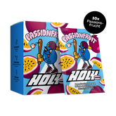 Verpackung und Probepackung eines Passionsfruchtgetränks mit Spielerillustration und Schriftzug "HOLY".